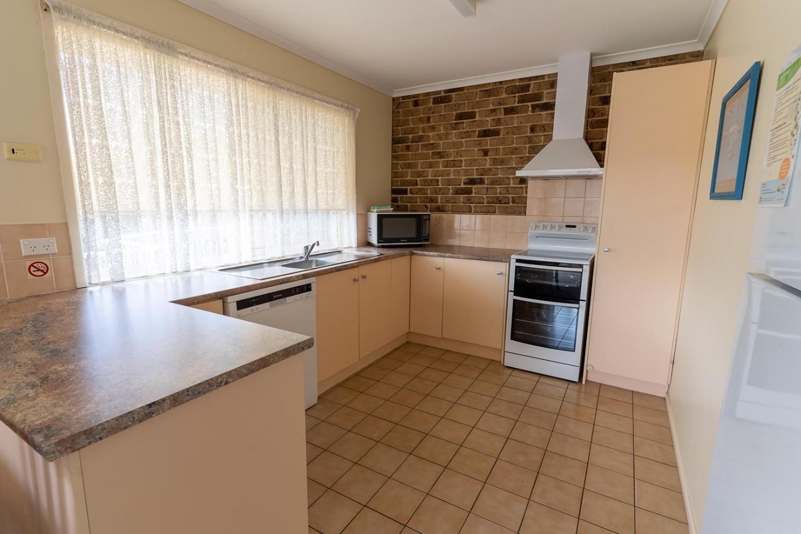 Beachfront Apartments Меримбула Екстериор снимка